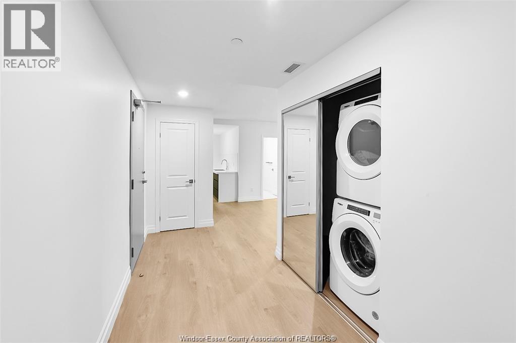 3290 Stella Crescent Unit# 604, Windsor, ON - Indoor Photo Showing Laundry Room