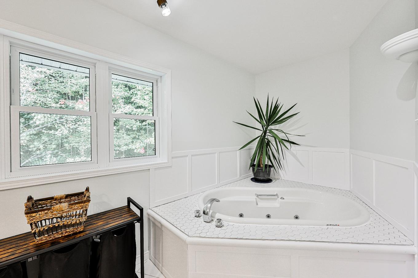 Salle de bains - 1200 Route 329 S., Sainte-Agathe-Des-Monts, QC - Indoor Photo Showing Bathroom