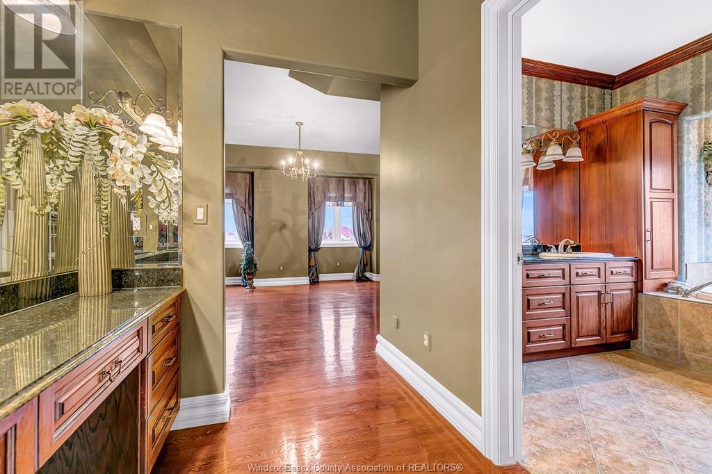 1585 Stoneybrook Crescent, Windsor, ON - Indoor