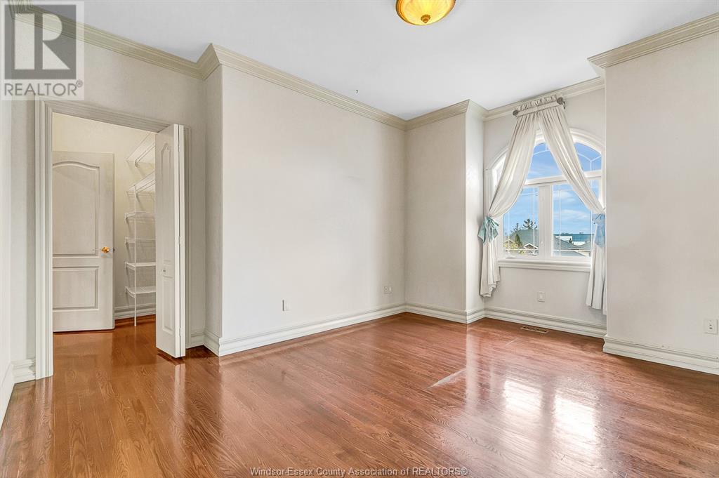 1585 Stoneybrook Crescent, Windsor, ON - Indoor Photo Showing Other Room