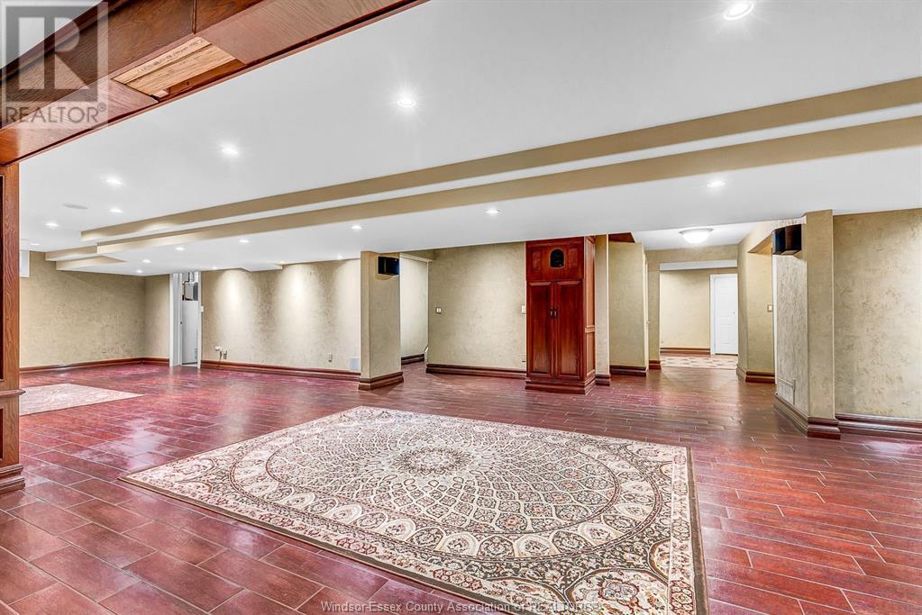 1585 Stoneybrook Crescent, Windsor, ON - Indoor Photo Showing Other Room