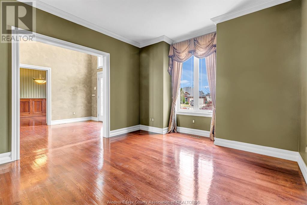 1585 Stoneybrook Crescent, Windsor, ON - Indoor Photo Showing Other Room
