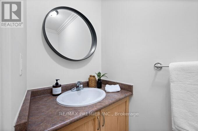 78 Keystar Court, Vaughan, ON - Indoor Photo Showing Bathroom