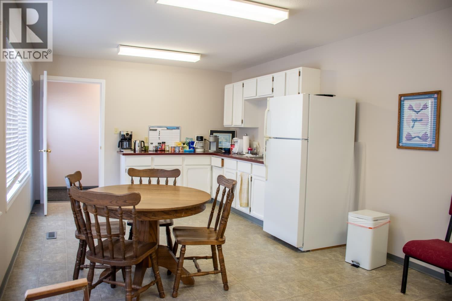 834 Thompson Avenue, Chase, BC