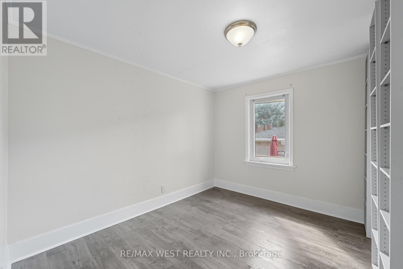 38 Feltham Avenue, Toronto, ON - Indoor Photo Showing Other Room