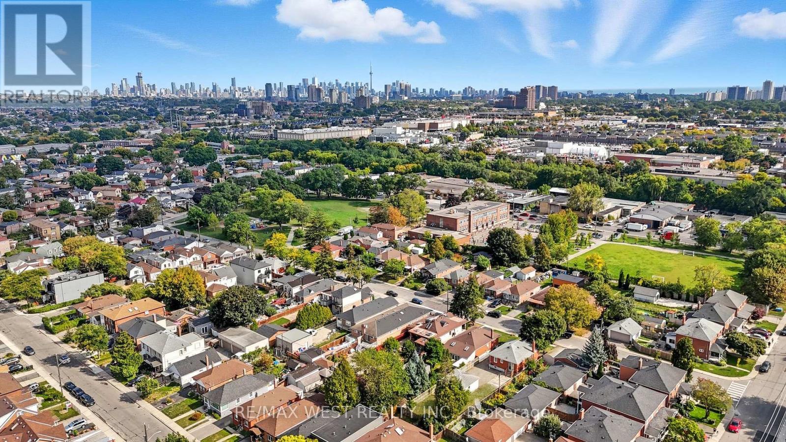 38 Feltham Avenue, Toronto, ON - Outdoor With View