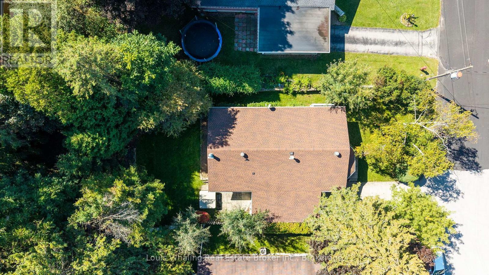 61 8Th Street, Hanover, ON - Outdoor