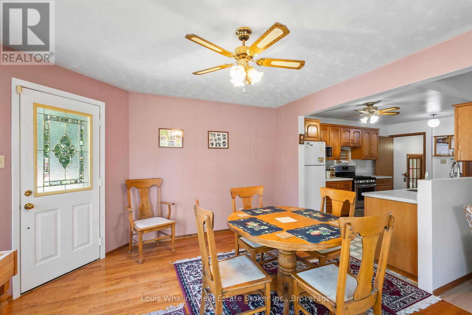 61 8Th Street, Hanover, ON - Indoor Photo Showing Dining Room