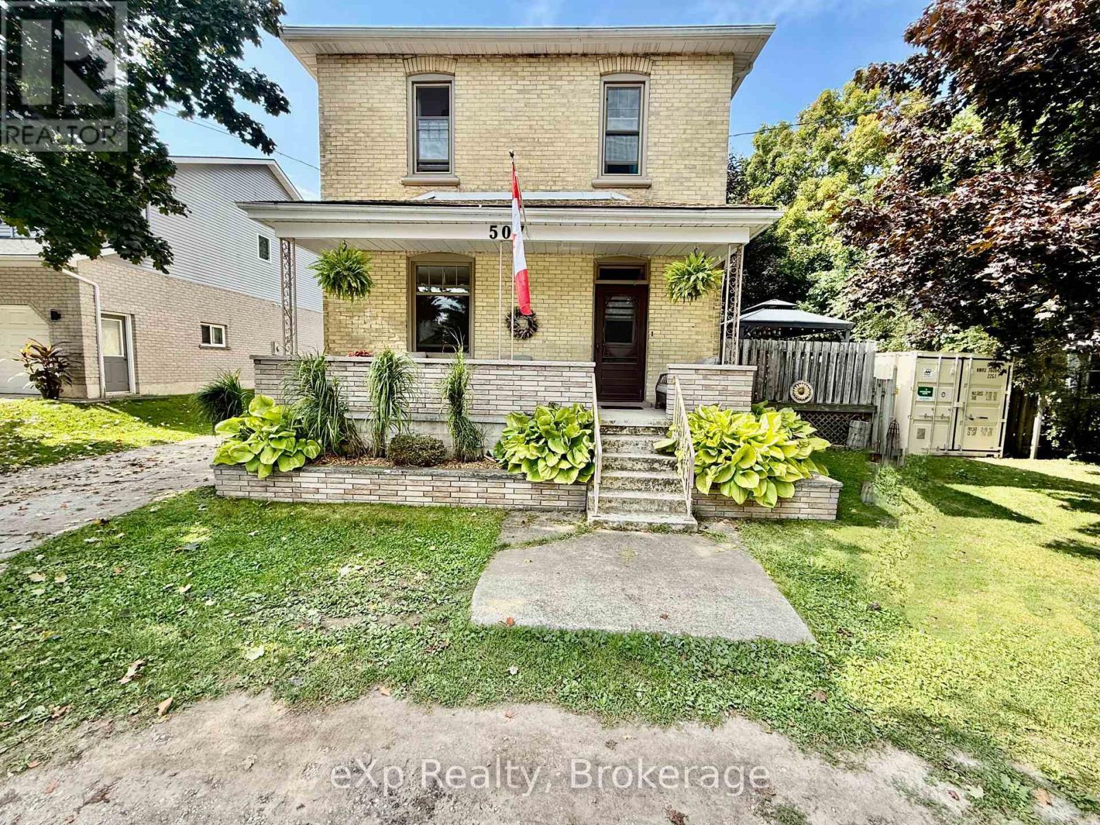 507 Mary Street, Brockton, ON - Outdoor With Deck Patio Veranda