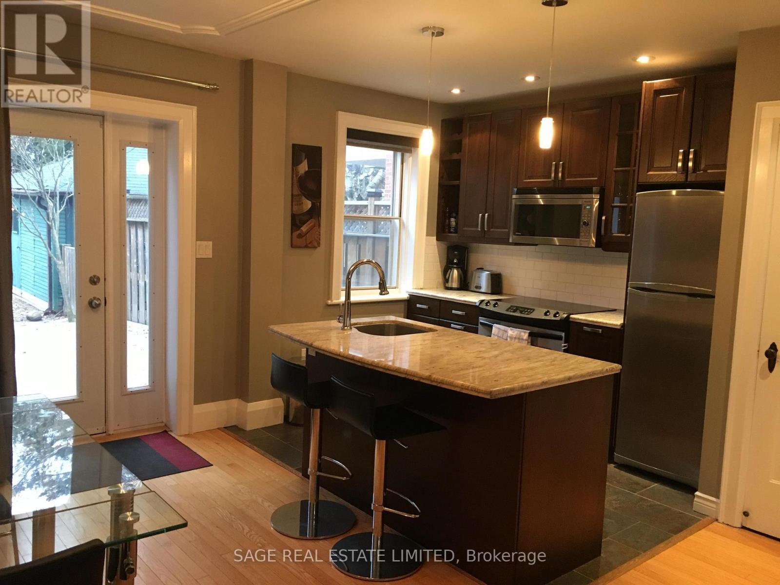 569 Soudan Avenue, Toronto, ON - Indoor Photo Showing Kitchen With Stainless Steel Kitchen