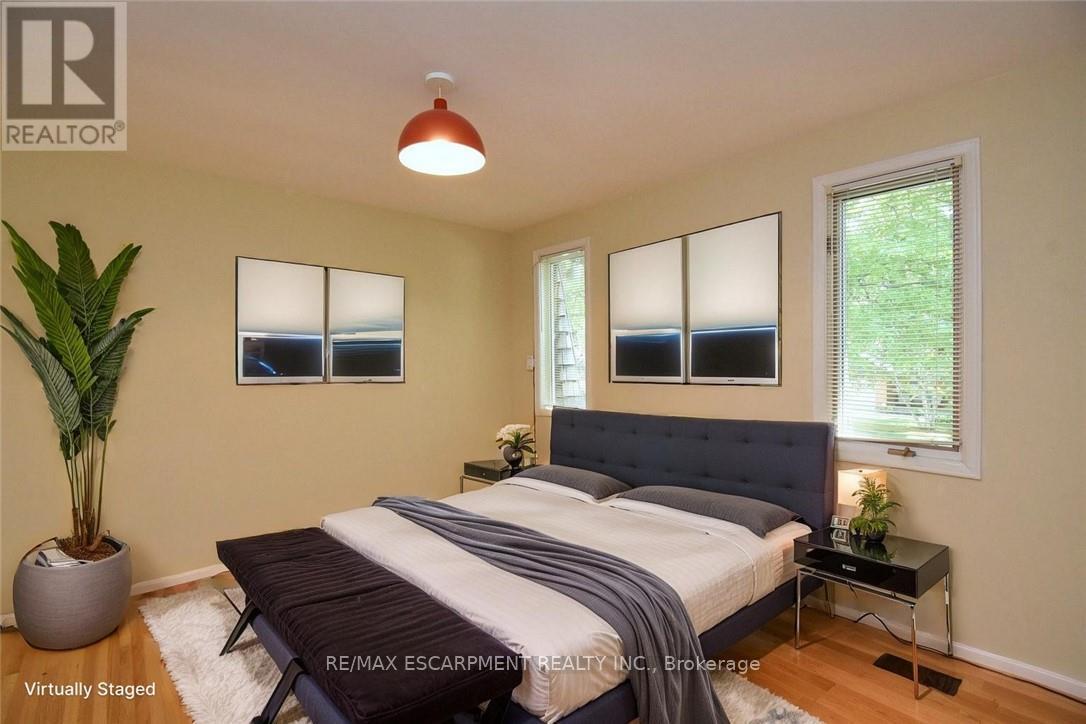 Virtually Staged - 30 Terrace Drive, Hamilton, ON - Indoor Photo Showing Bedroom