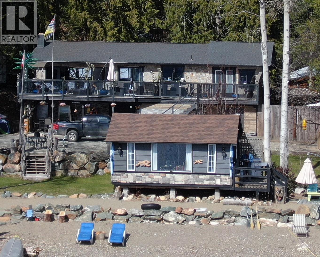 7780 Bentley Road, Anglemont, BC - Outdoor With Deck Patio Veranda