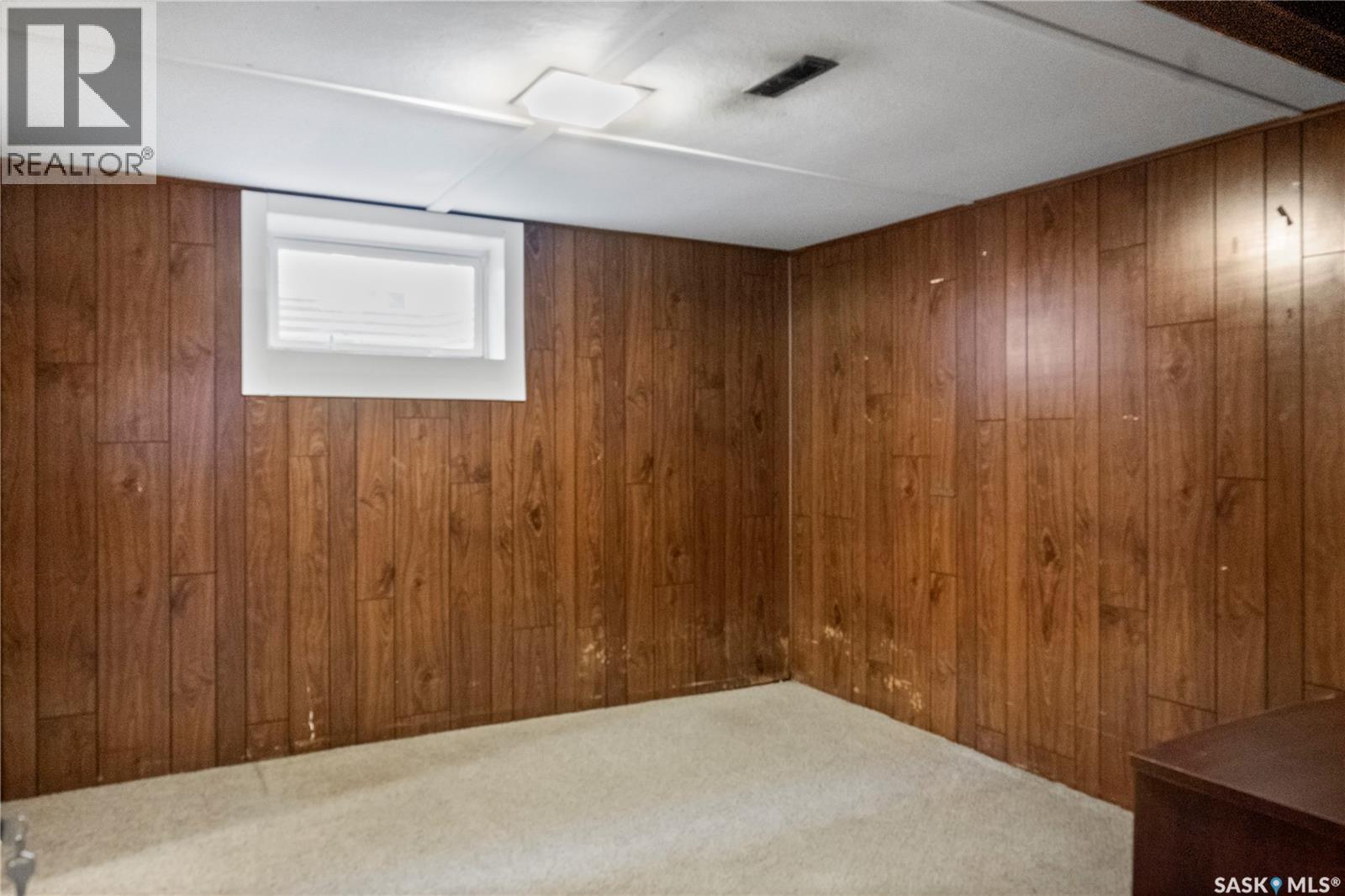 94 Dunning Crescent, Regina, SK - Indoor Photo Showing Other Room