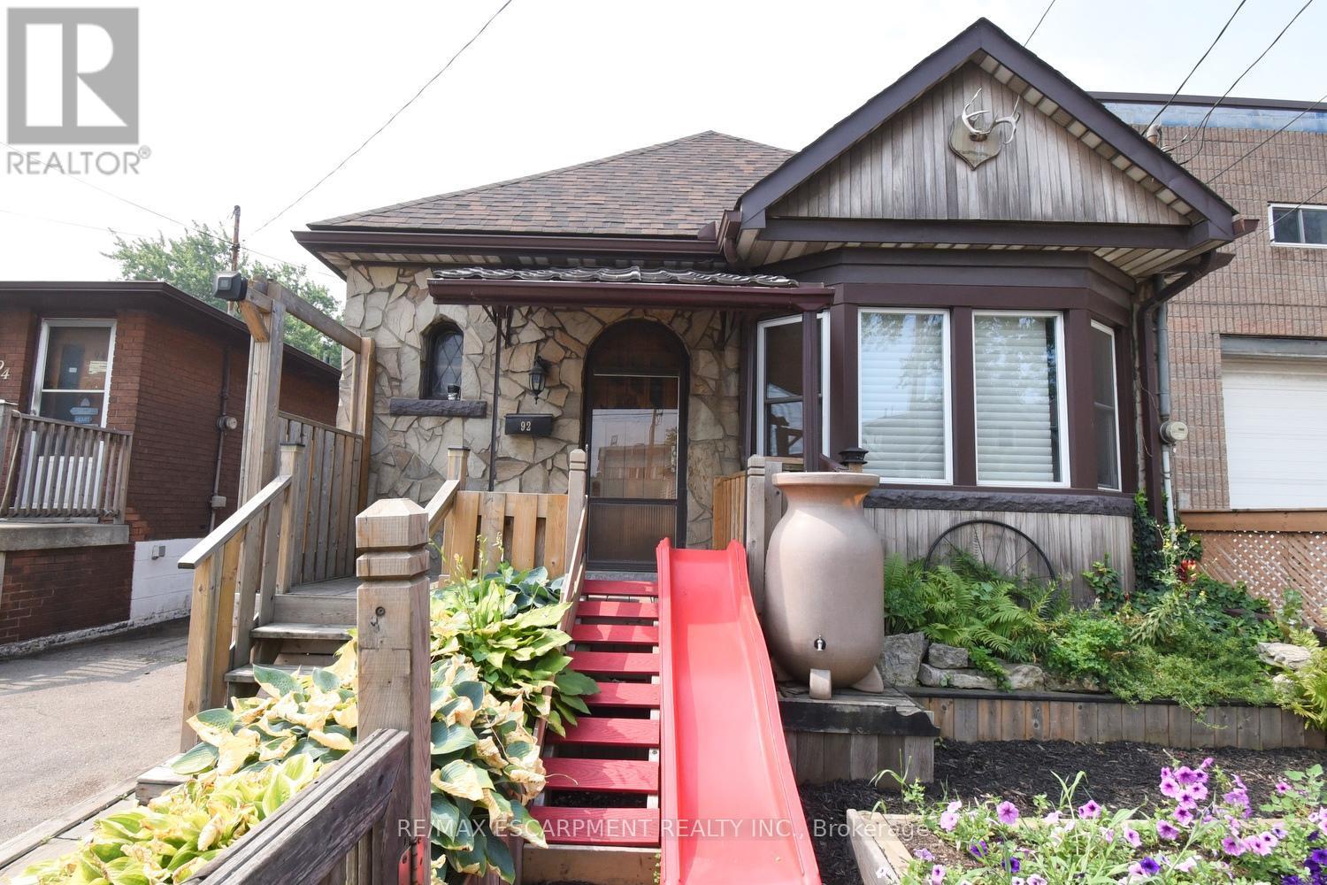 92 Gertrude Street, Hamilton, ON - Outdoor