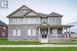 21 LEGACY LANE Thorold, ON L3B 0G7