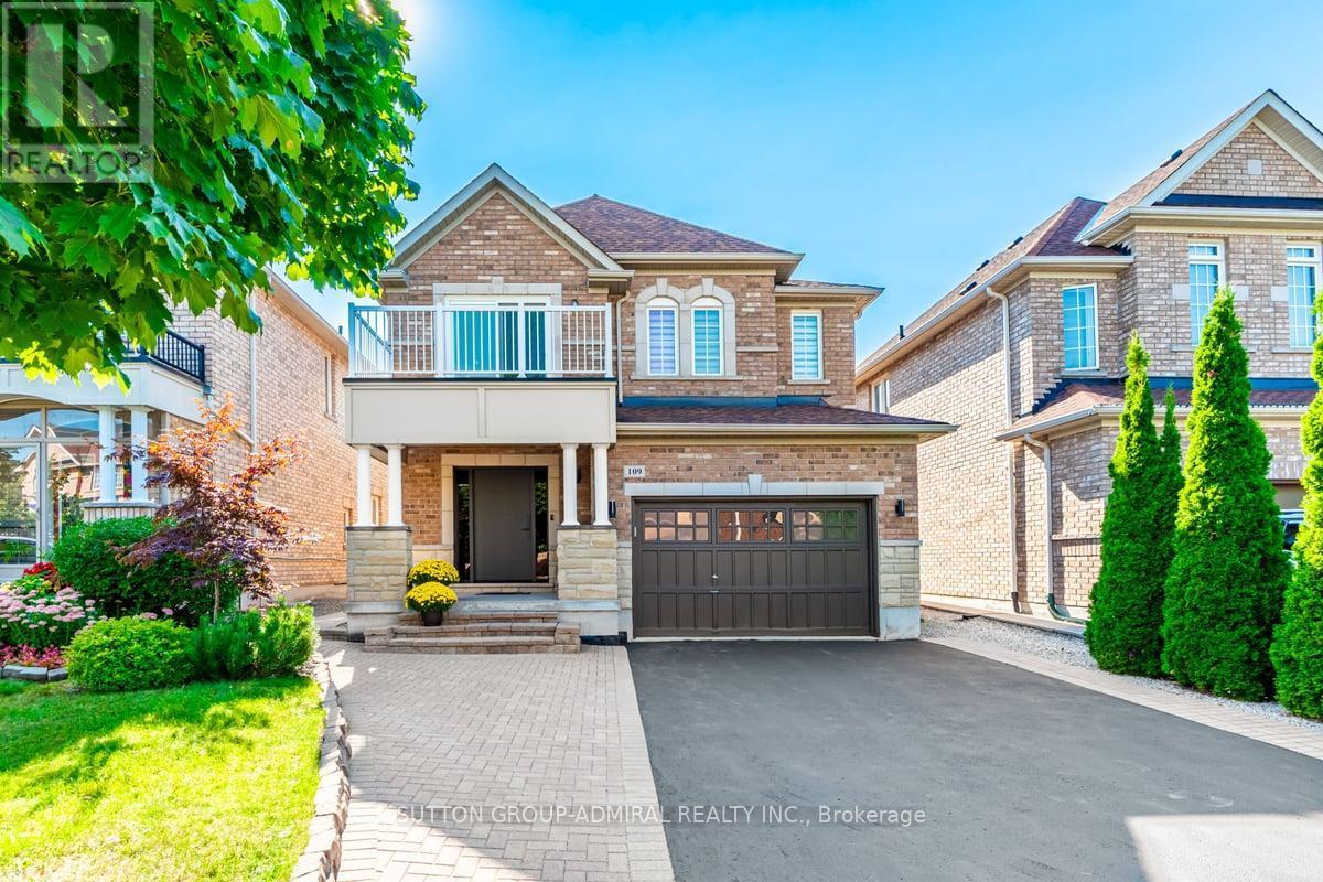 109 Barli Crescent, Vaughan, ON - Outdoor With Facade