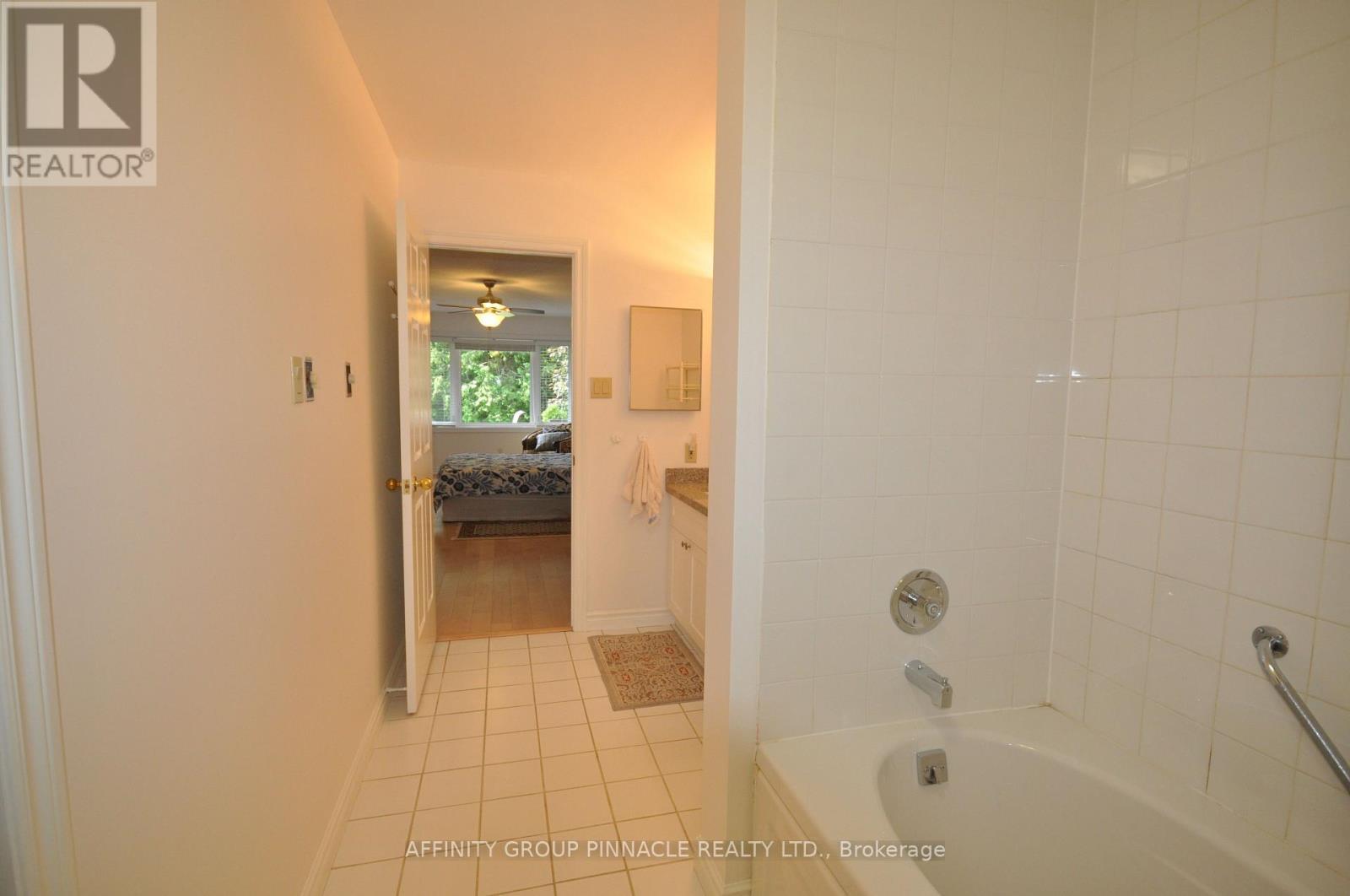 51 - 194 Cedar Beach Road, Brock (Beaverton), ON - Indoor Photo Showing Bathroom