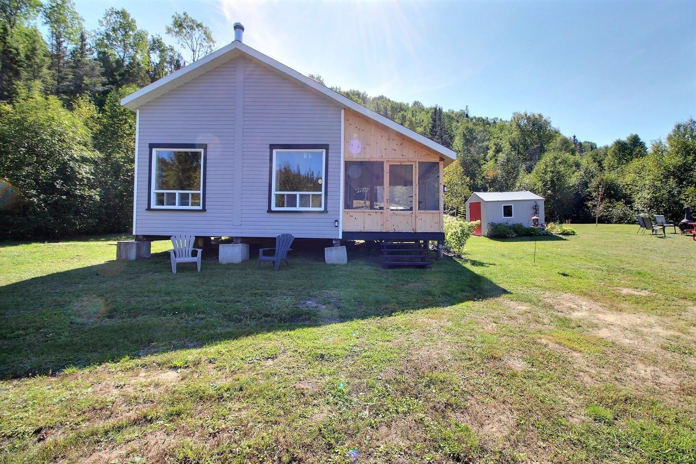 Overall view - 104 Ch. De L'Étang, Petit-Saguenay, QC - Outdoor