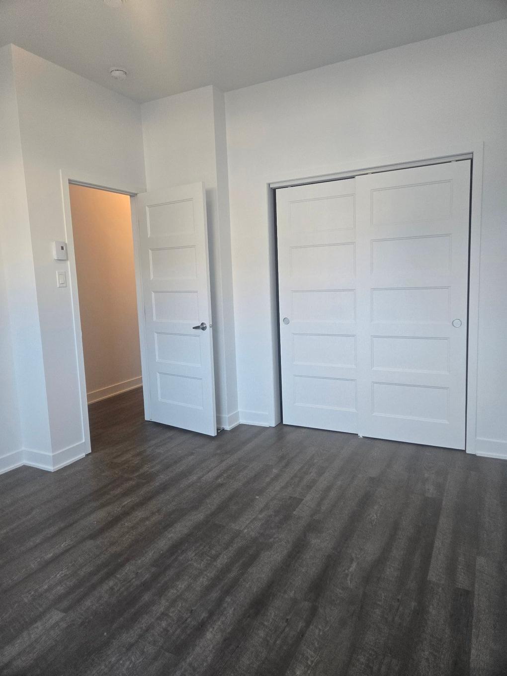 Primary bedroom - 1056 Rue St-Viateur, Joliette, QC - Indoor Photo Showing Other Room