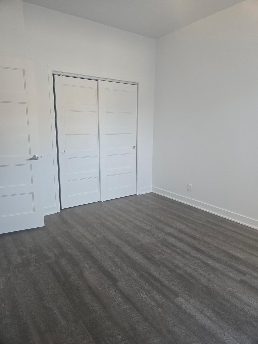 Primary bedroom - 1056 Rue St-Viateur, Joliette, QC - Indoor Photo Showing Other Room