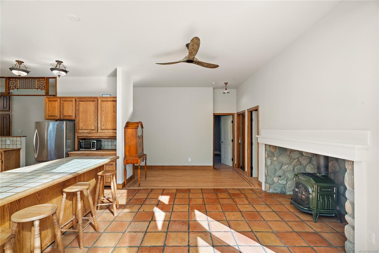 845 Downey Rd, North Saanich, BC