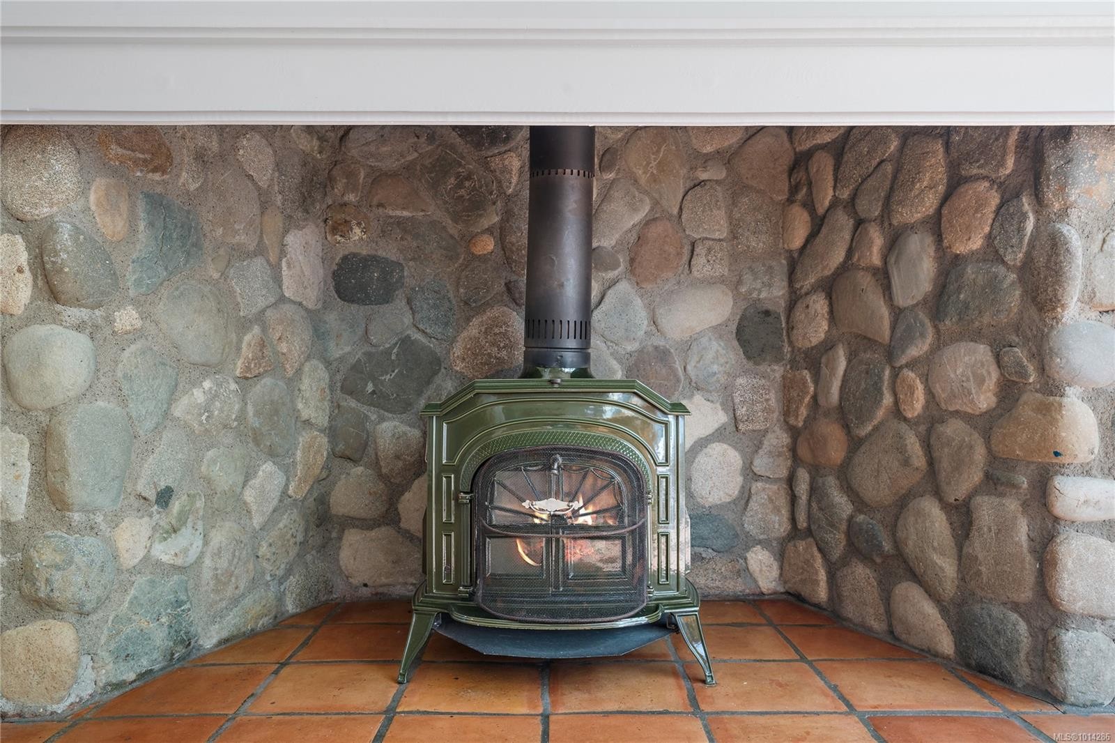 845 Downey Rd, North Saanich, BC