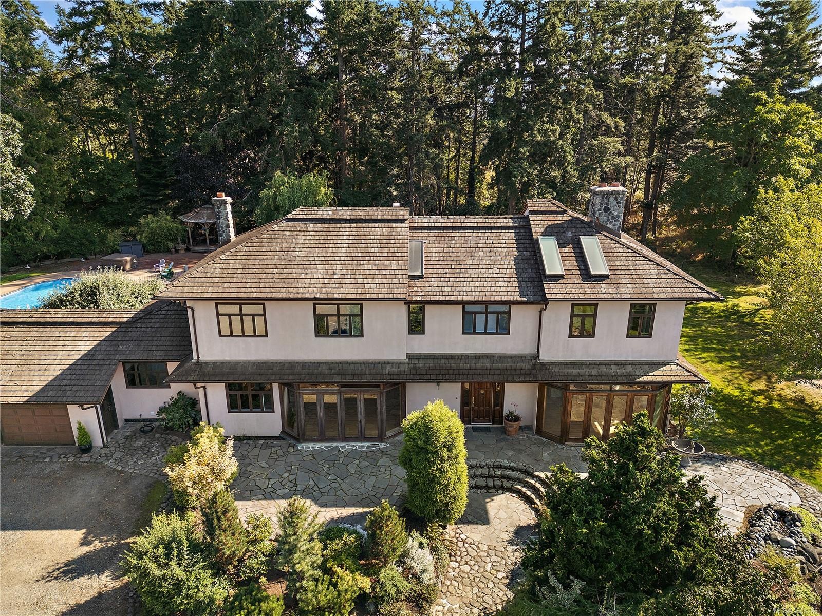 845 Downey Rd, North Saanich, BC