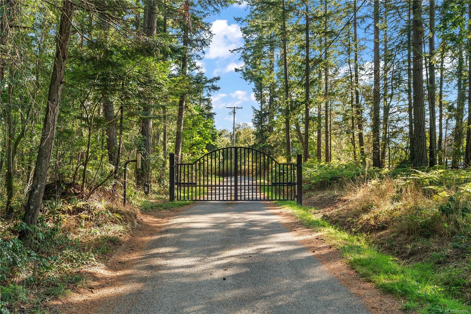 845 Downey Rd, North Saanich, BC