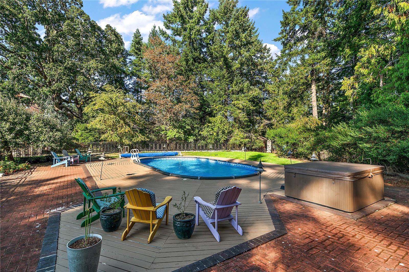 845 Downey Rd, North Saanich, BC