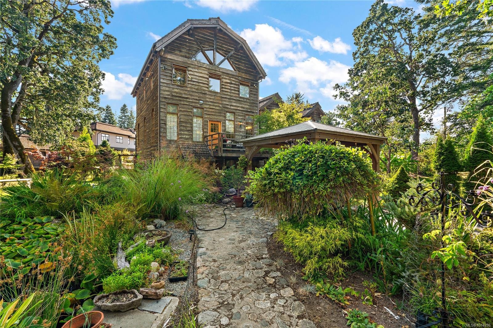 845 Downey Rd, North Saanich, BC