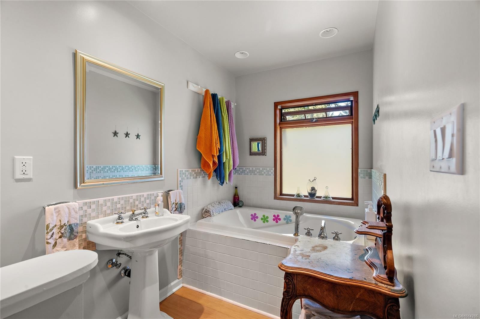 845 Downey Rd, North Saanich, BC