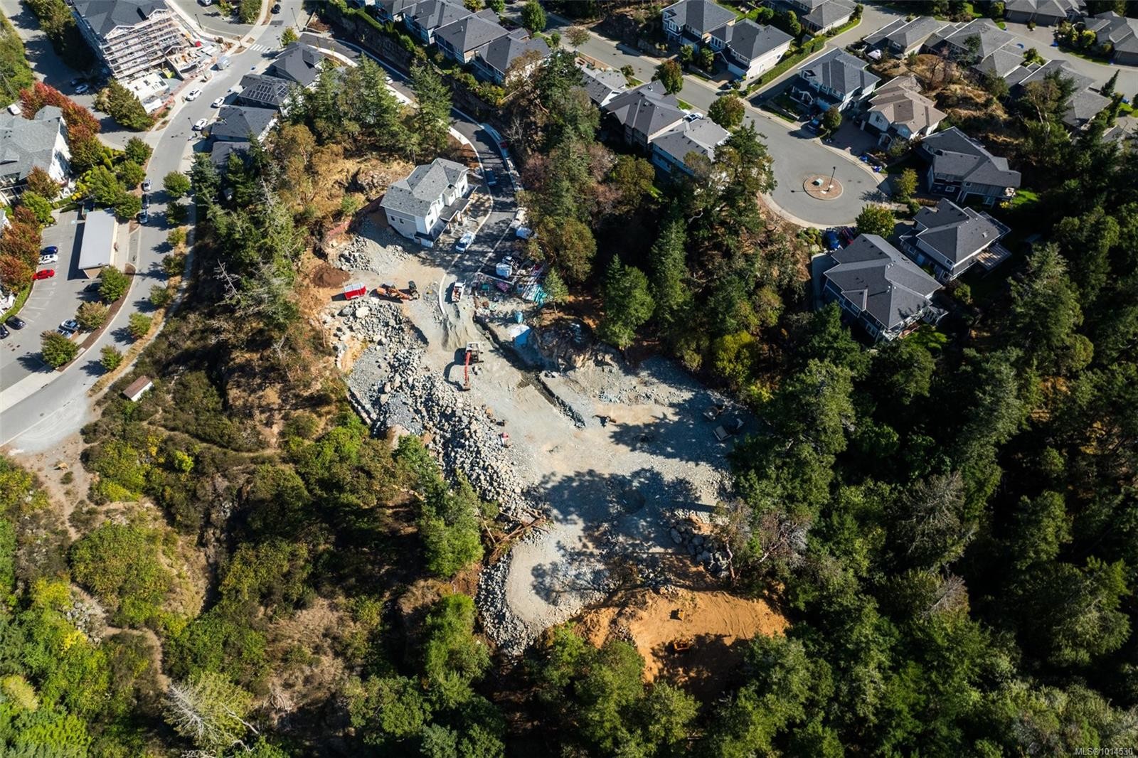 1-571 Bezanton Way, Colwood, BC