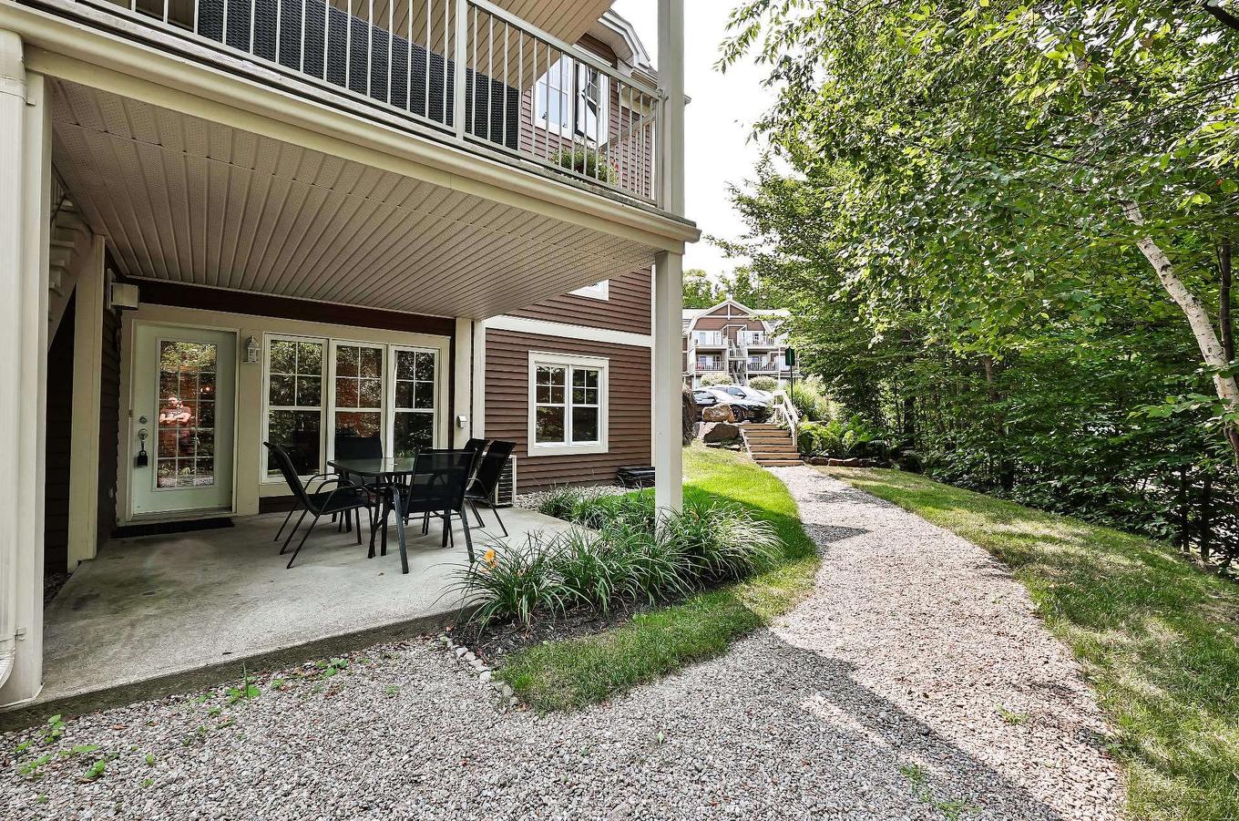 Patio - 298 Ch. De La Pinède, Piedmont, QC - Outdoor