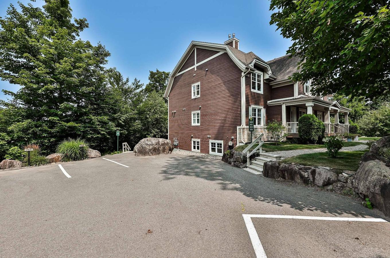 Exterior - 298 Ch. De La Pinède, Piedmont, QC - Outdoor