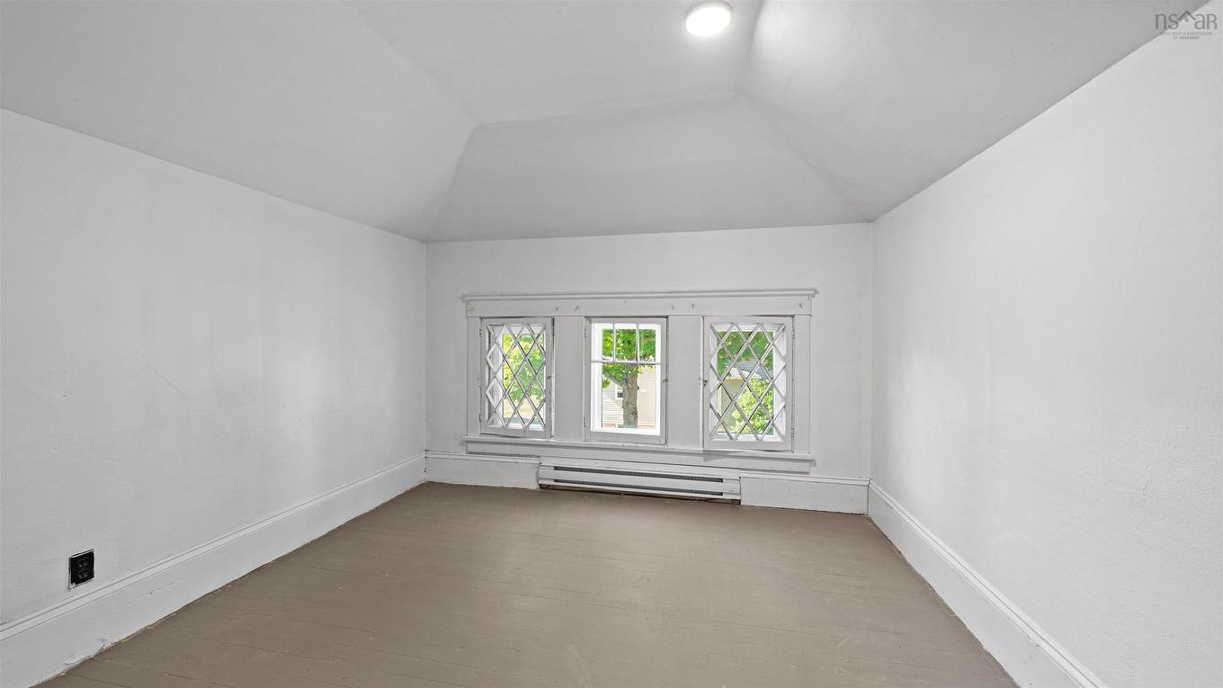 366 Main Street, Middleton, NS