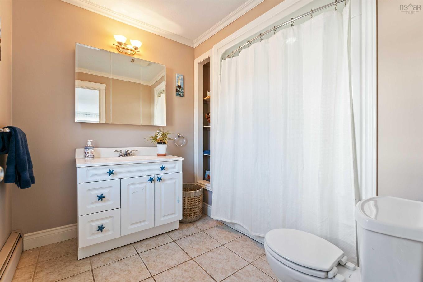 106 Queen Street, Digby, NS