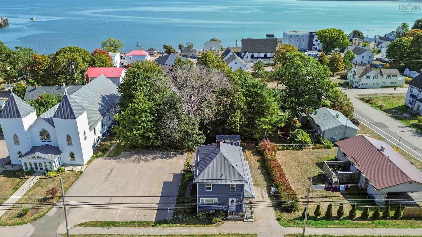 106 Queen Street, Digby, NS