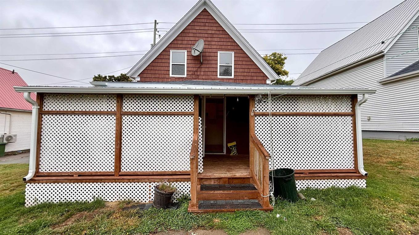 148 Main Street, Souris, PE