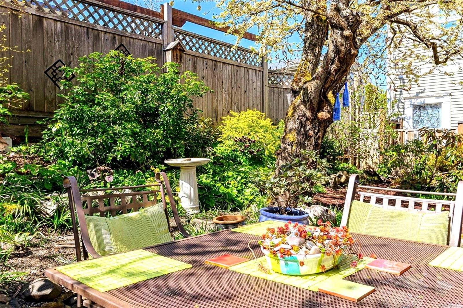 377 Milton St, Nanaimo, BC