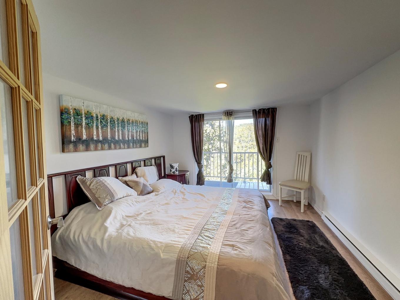 Chambre à coucher principale - 512 6E Rue N., Chertsey, QC - Indoor Photo Showing Bedroom