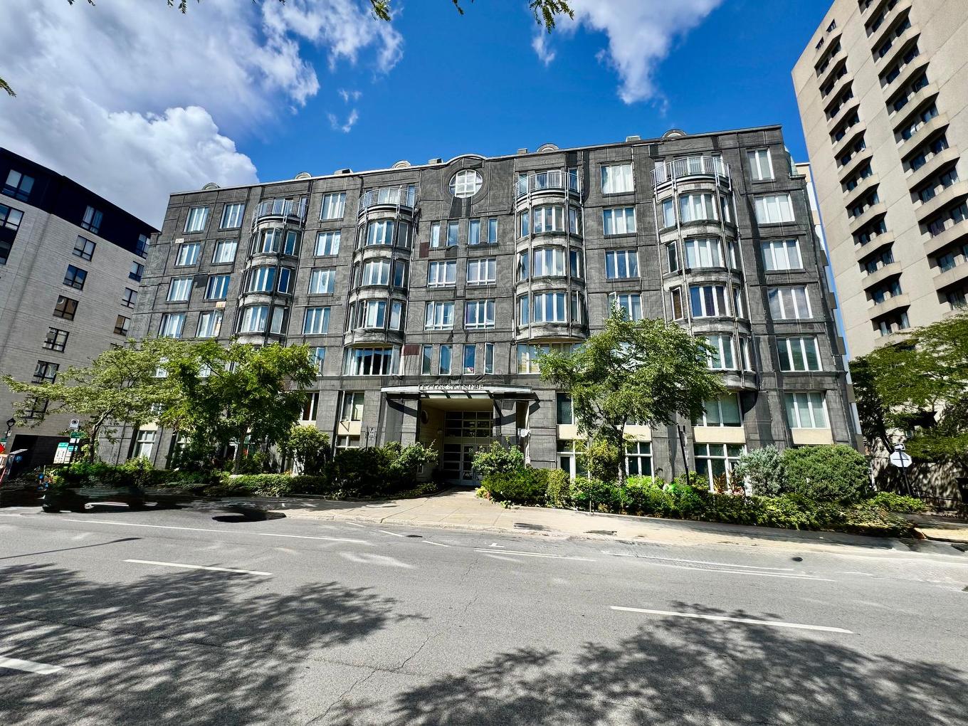 Façade - 302-925 Boul. René-Lévesque E., Montréal (Ville-Marie), QC - Outdoor With Facade