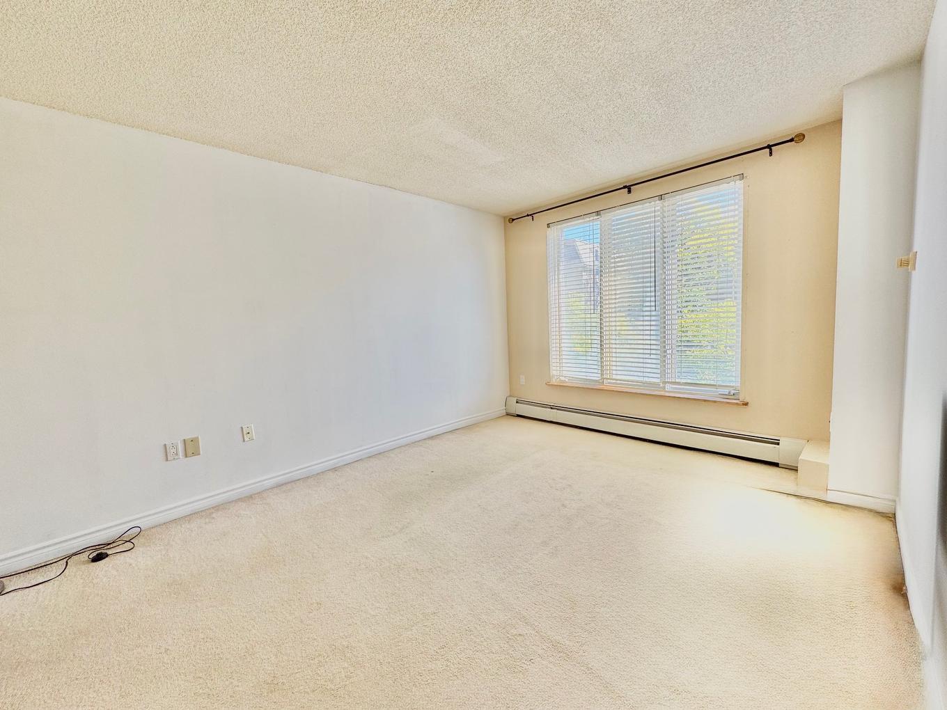 Chambre à coucher - 302-925 Boul. René-Lévesque E., Montréal (Ville-Marie), QC - Indoor Photo Showing Other Room