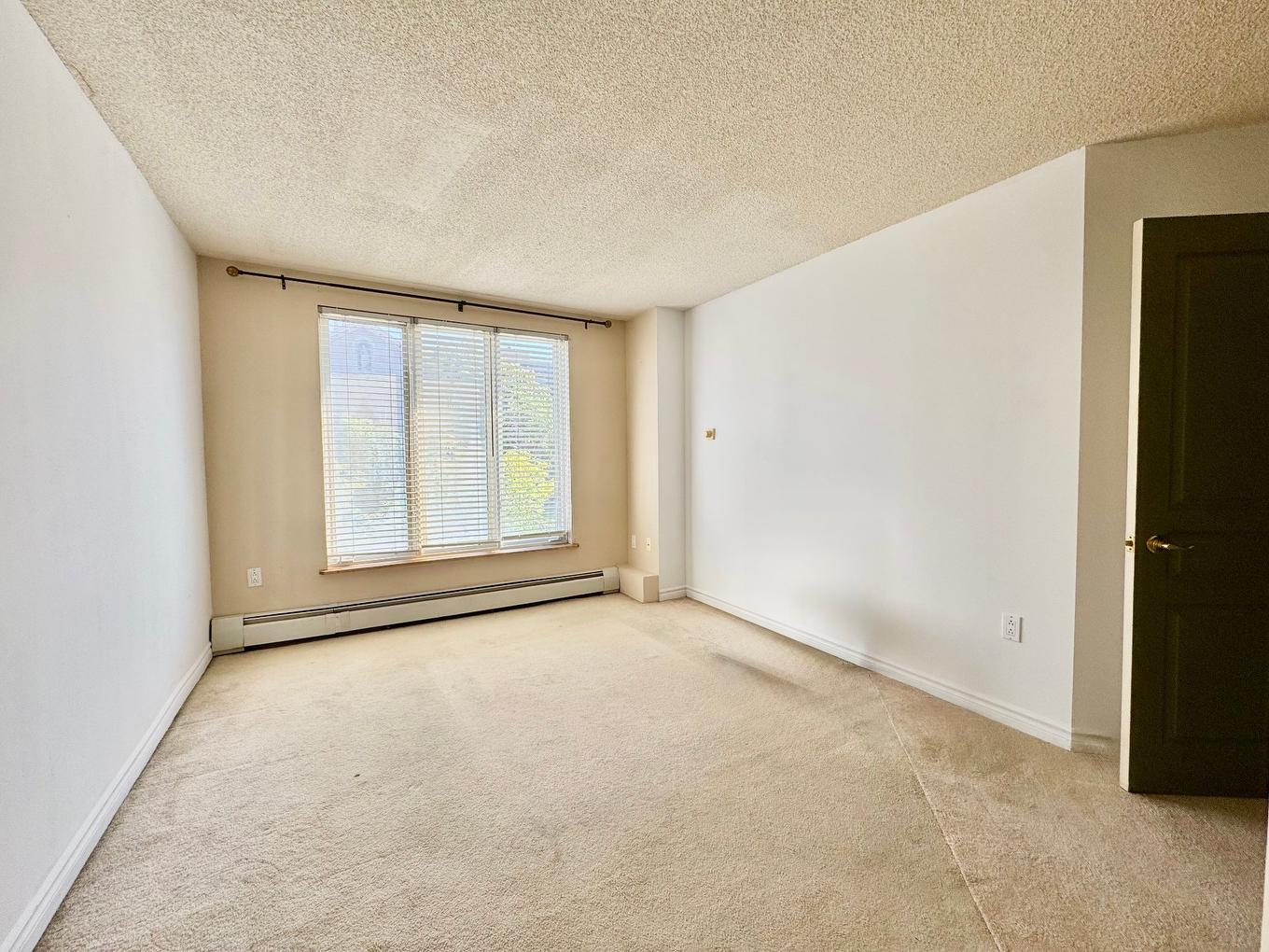 Chambre à coucher - 302-925 Boul. René-Lévesque E., Montréal (Ville-Marie), QC - Indoor Photo Showing Other Room