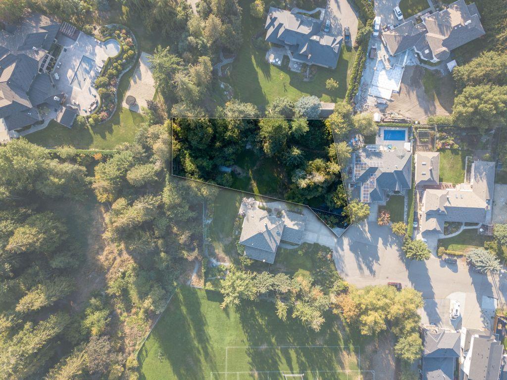 4495 Nottingham Road, Kelowna, BC - Outdoor With View