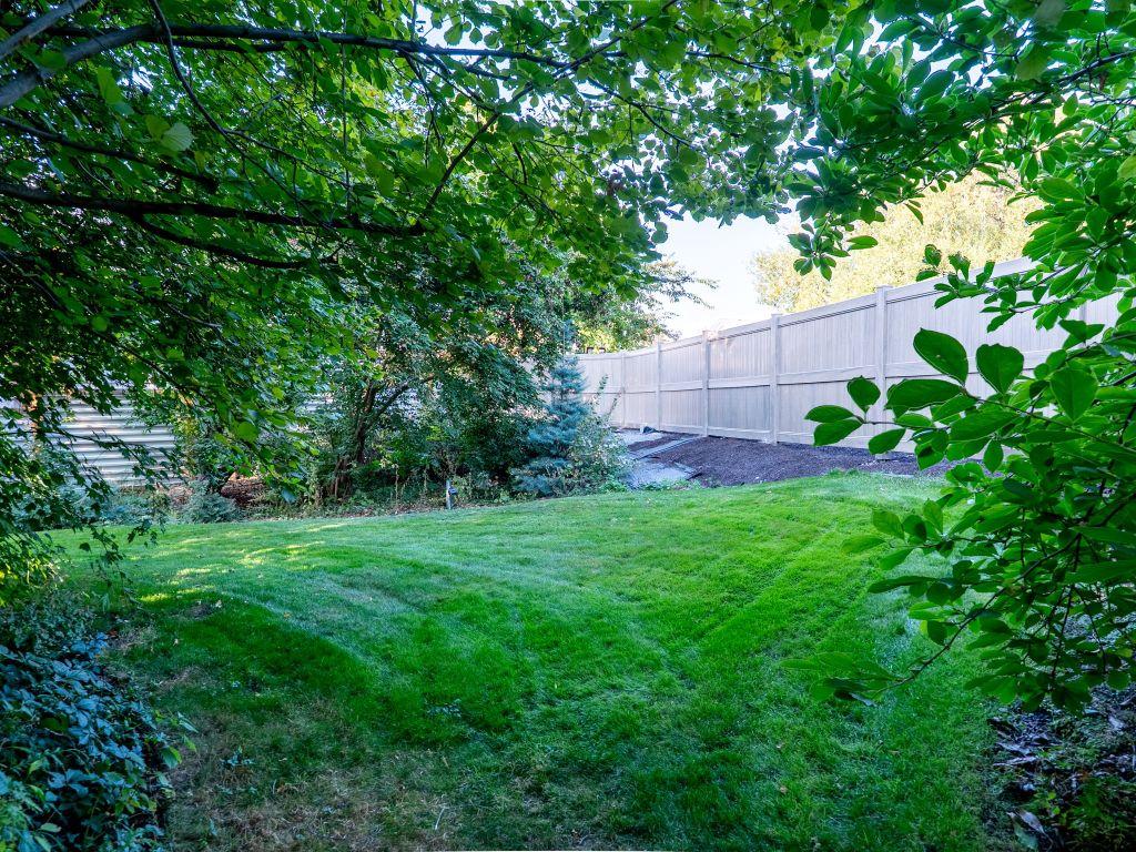 4495 Nottingham Road, Kelowna, BC - Outdoor