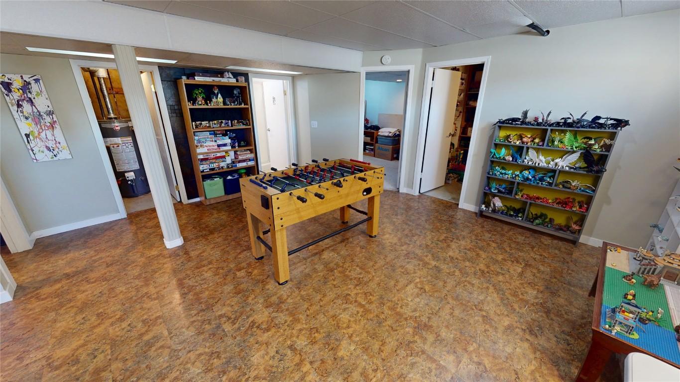 316 22Nd Avenue, Cranbrook, BC - Indoor Photo Showing Other Room