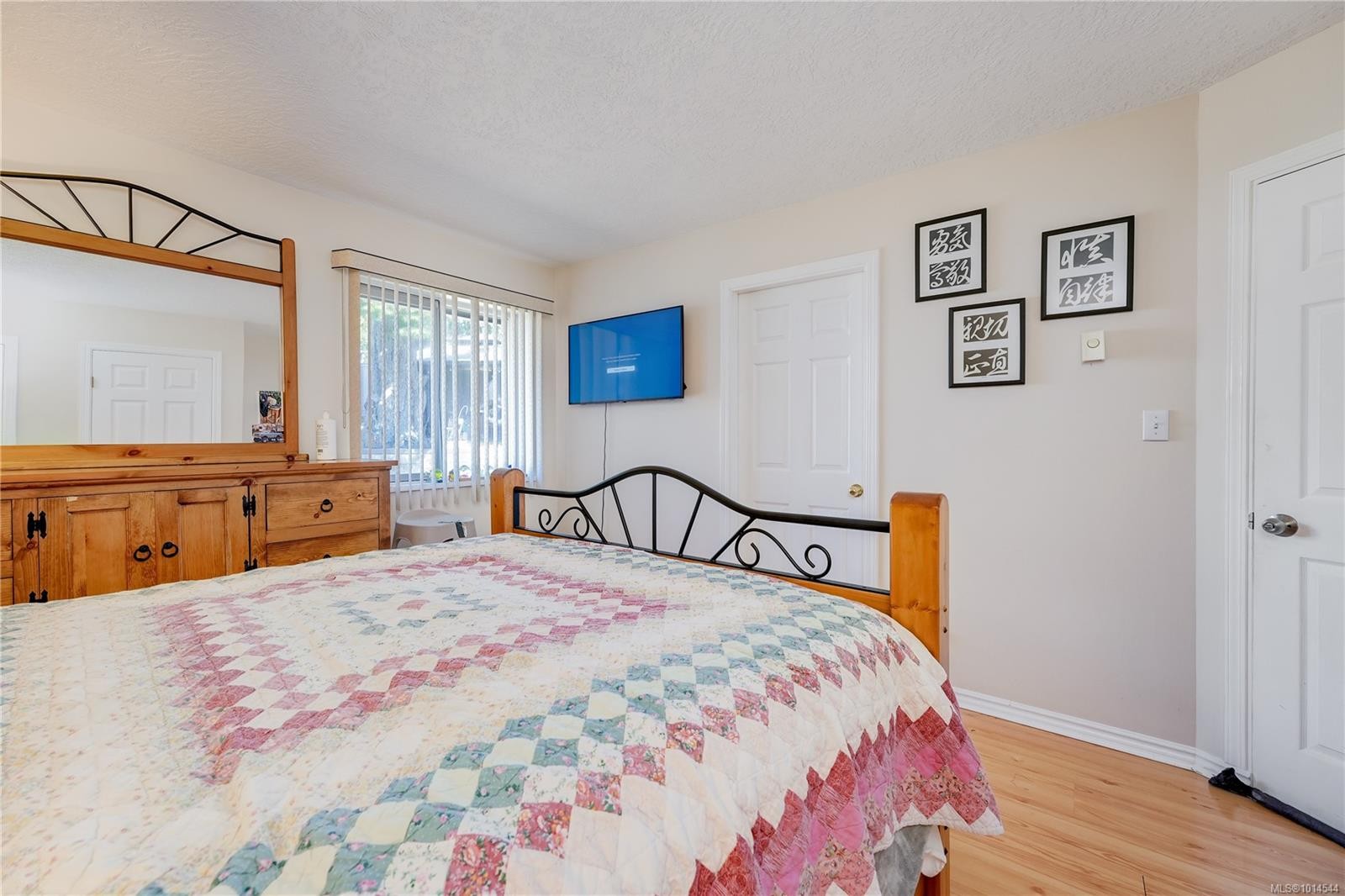 6978 Larkspur Rd, Sooke, BC - Indoor Photo Showing Bedroom