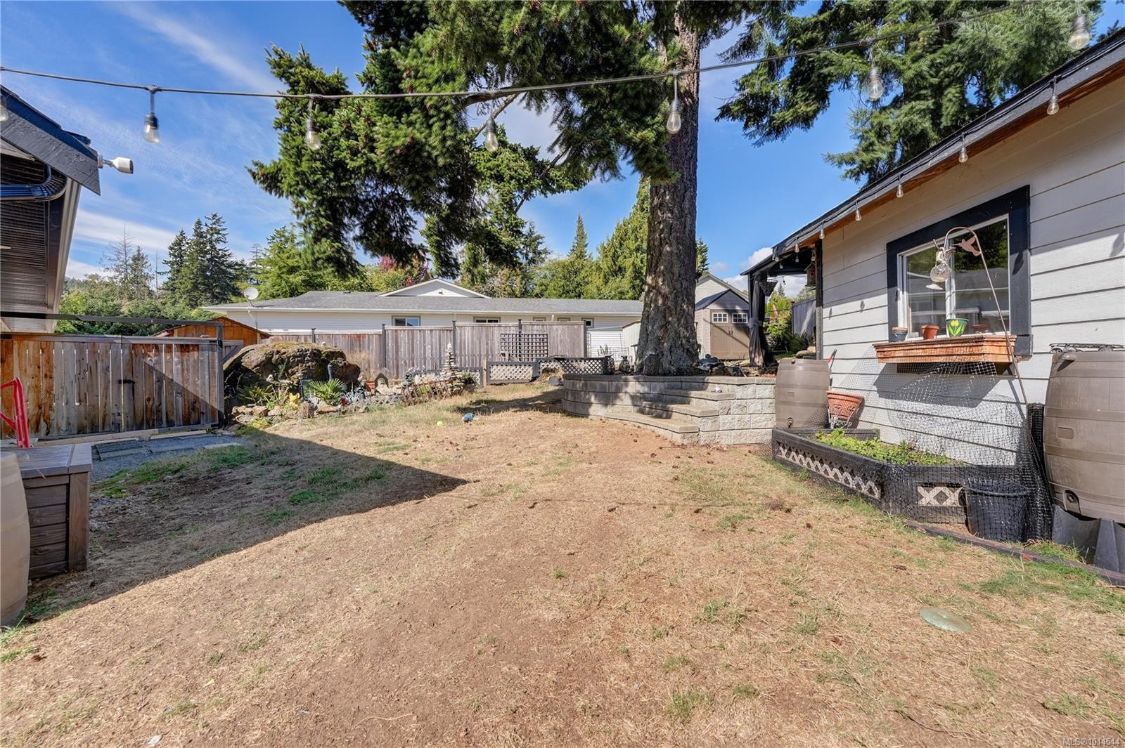 6978 Larkspur Rd, Sooke, BC - Outdoor