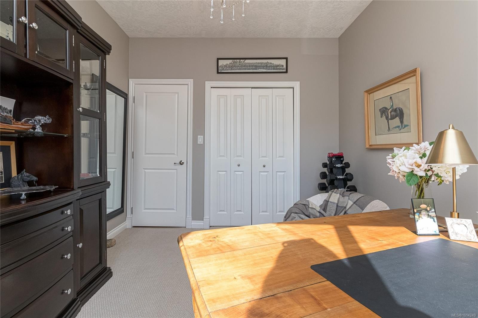 1204 Knockan Pl, Saanich, BC