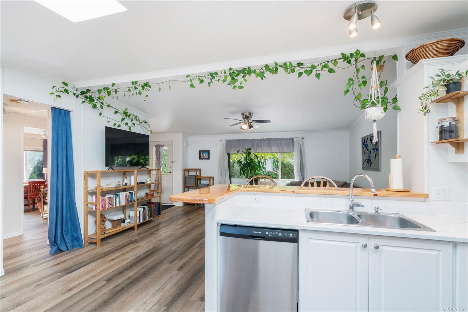 76-971 Douglas Ave, Nanaimo, BC